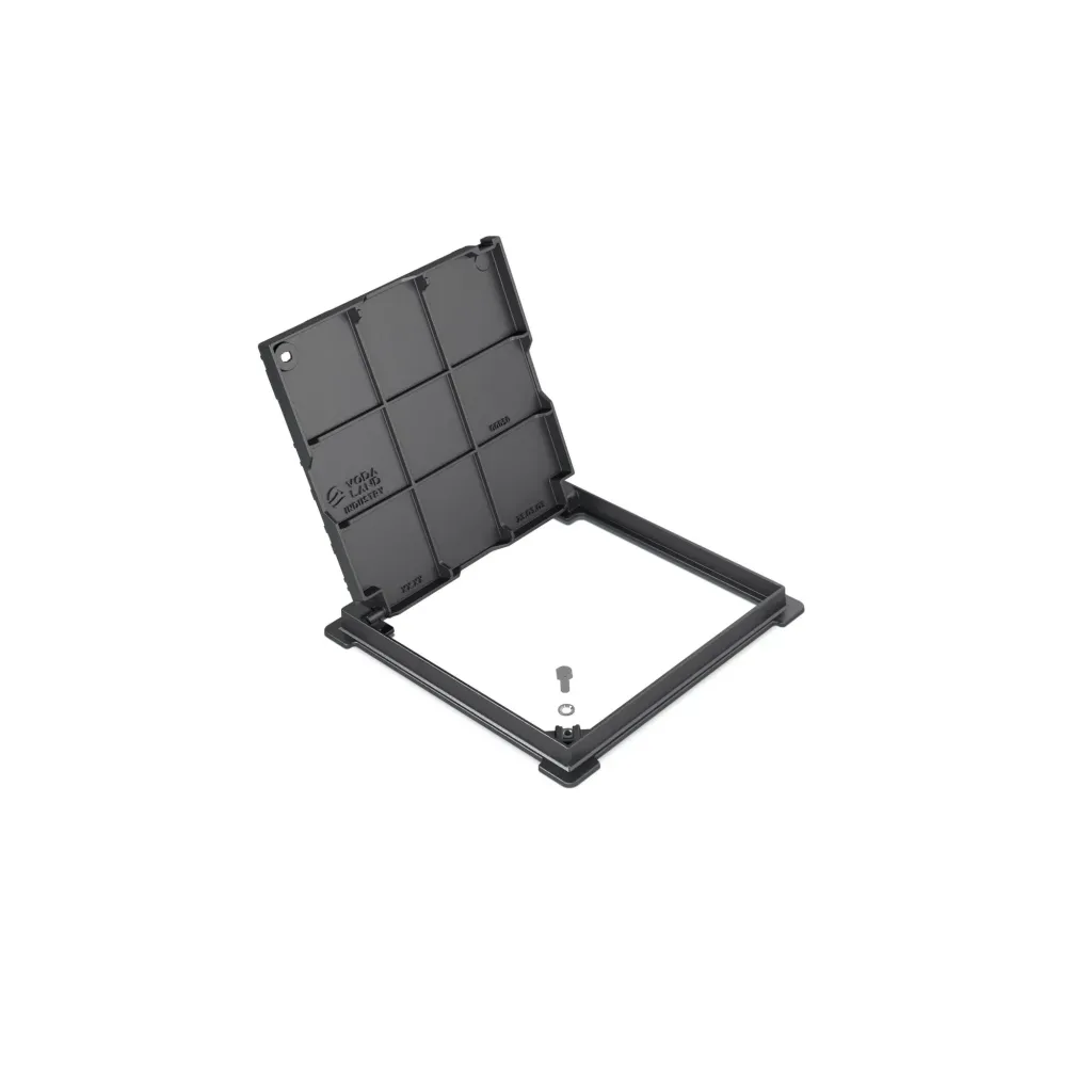 FONTA URBAN négyzet alakú fedél kerettel 320x320 Ma. 37 Sz. 250x250 Mé. 125 (35453-38)