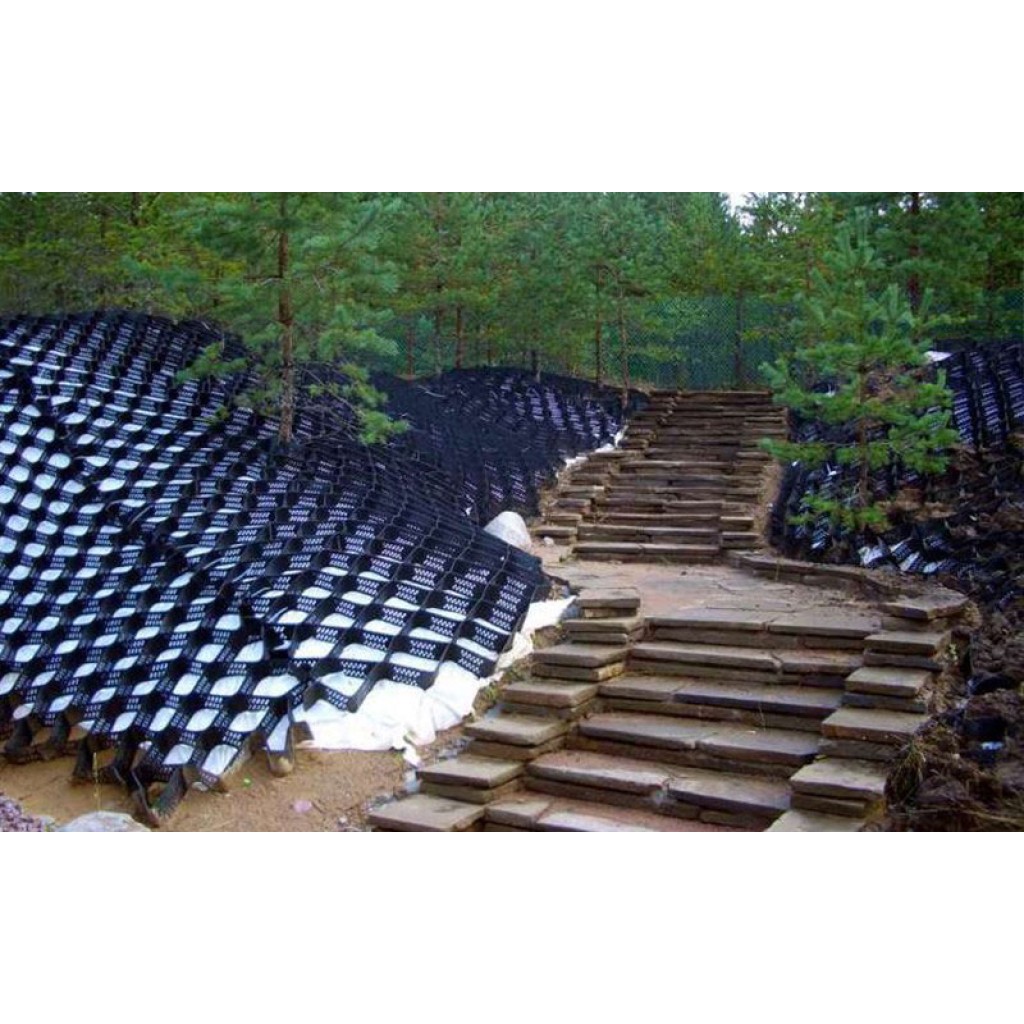 Geocells TERRA Htot.150mm 2,5m x 6m 15,3m (8730)