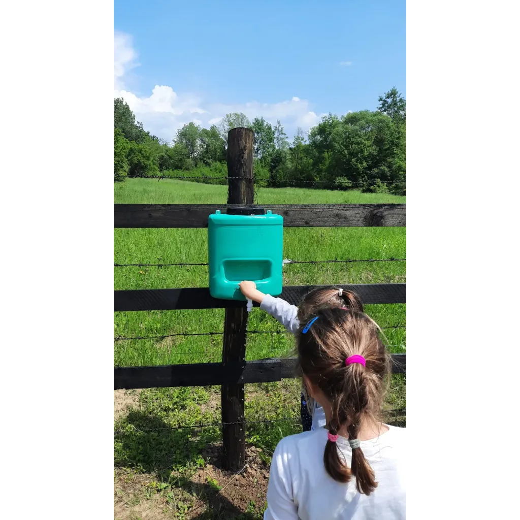 PE TERRA tartály csapteleppel udvarra/kertre/kempingre 15 L (zöld) (SP15-424)